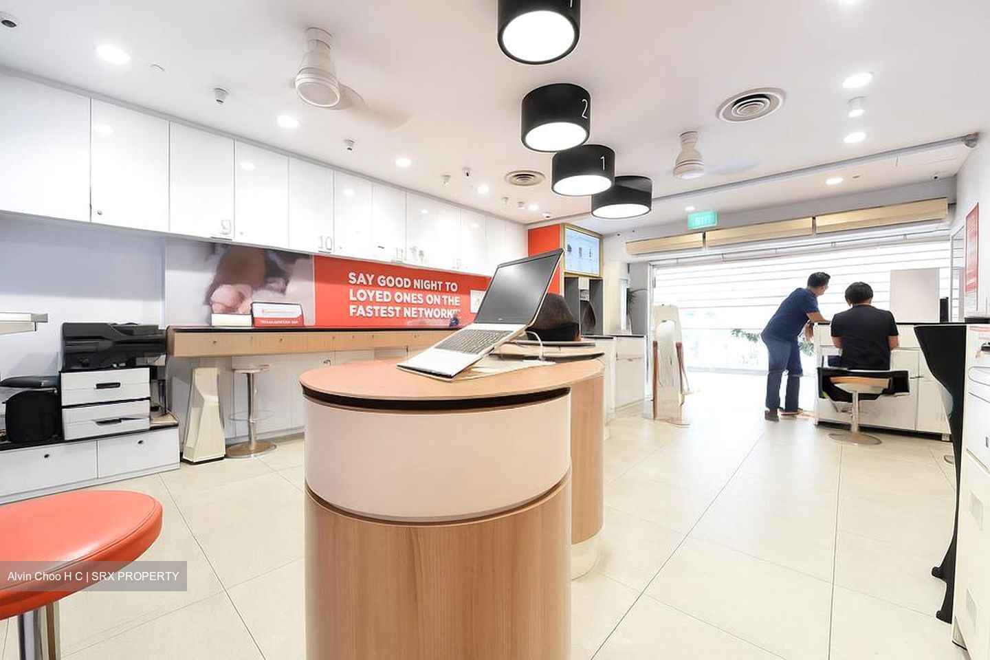 Lucky Plaza (D9), Shop House #500815441